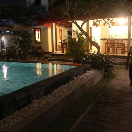 Apartamento Puri Clinton Bali Nusa Dua  Exterior foto