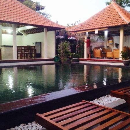 Apartamento Puri Clinton Bali Nusa Dua  Exterior foto